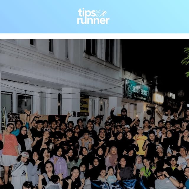 Chill Runner running club in Hollywood Boulevard, Bekasi, Indonesia